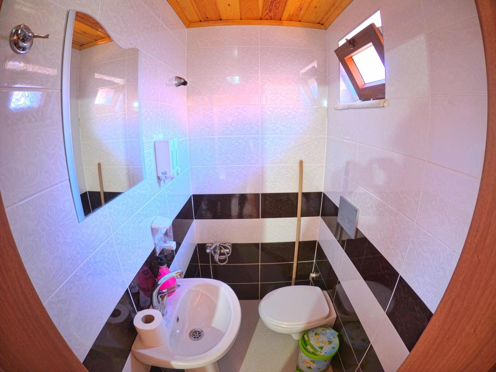 Apart Otel Adiloglu Suit